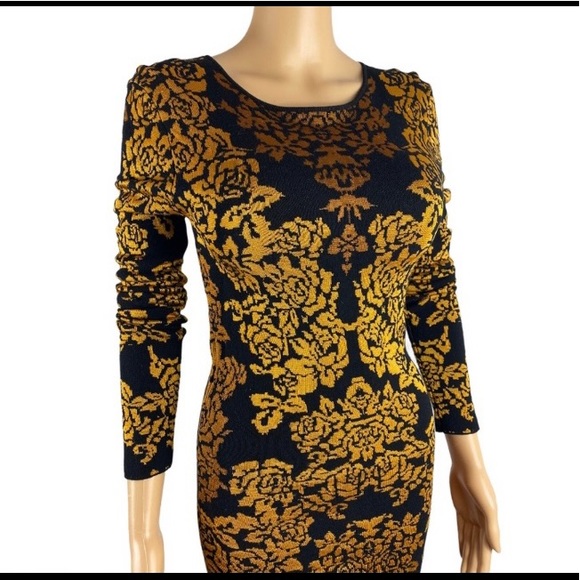 Torn by Robby Kobo knit bodycon dress sz small - Picture 3 of 9